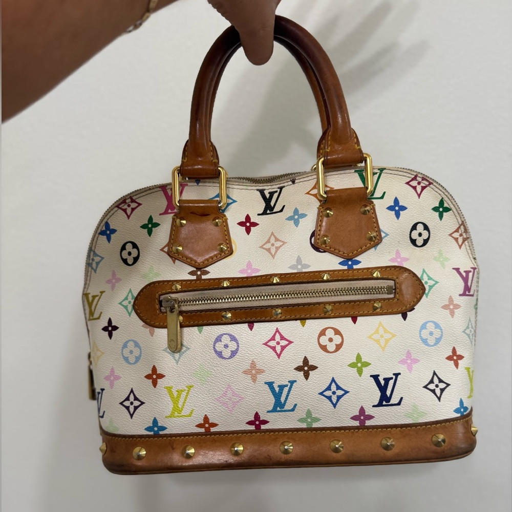 Louis Vuitton Alma Murakami w/ COA🔐 - Picture 8 of 14